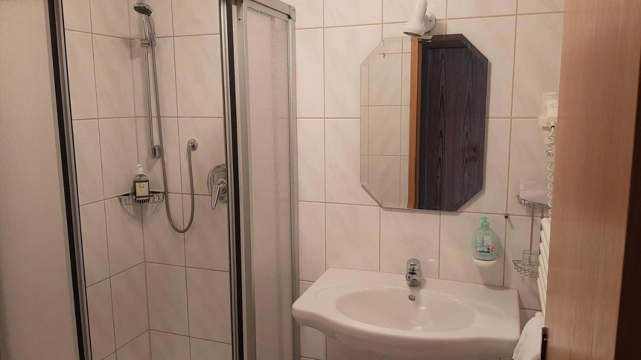 Landgasthof Schwarz Windsbach المظهر الخارجي الصورة