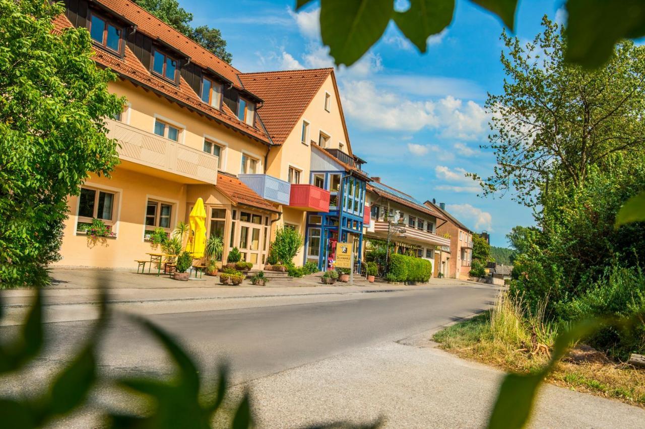 Landgasthof Schwarz Windsbach المظهر الخارجي الصورة