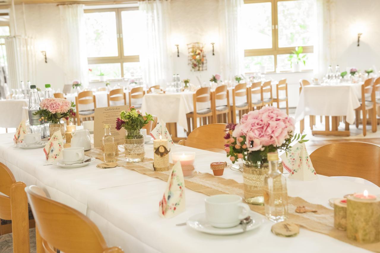 Landgasthof Schwarz Windsbach المظهر الخارجي الصورة